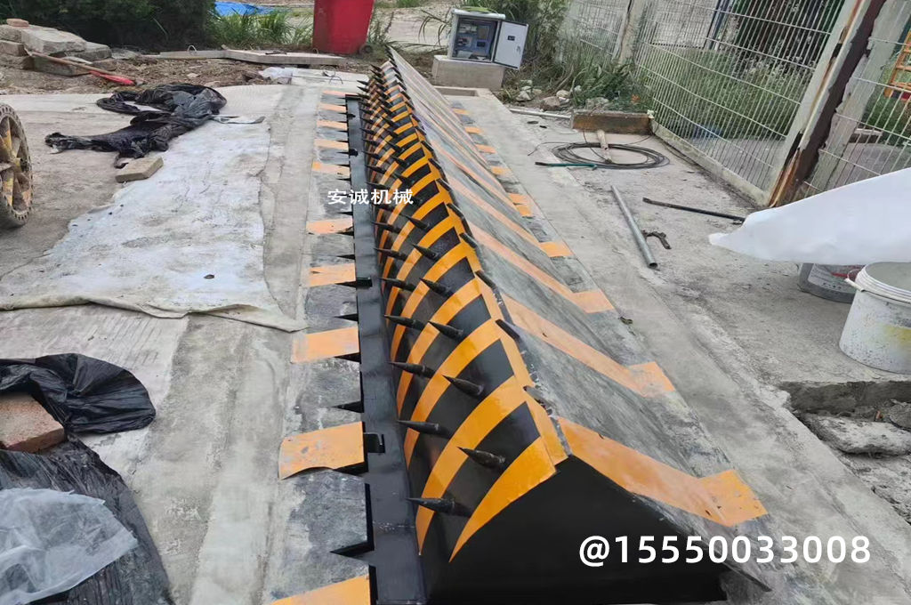 学校实验室防爆路障机(图1)